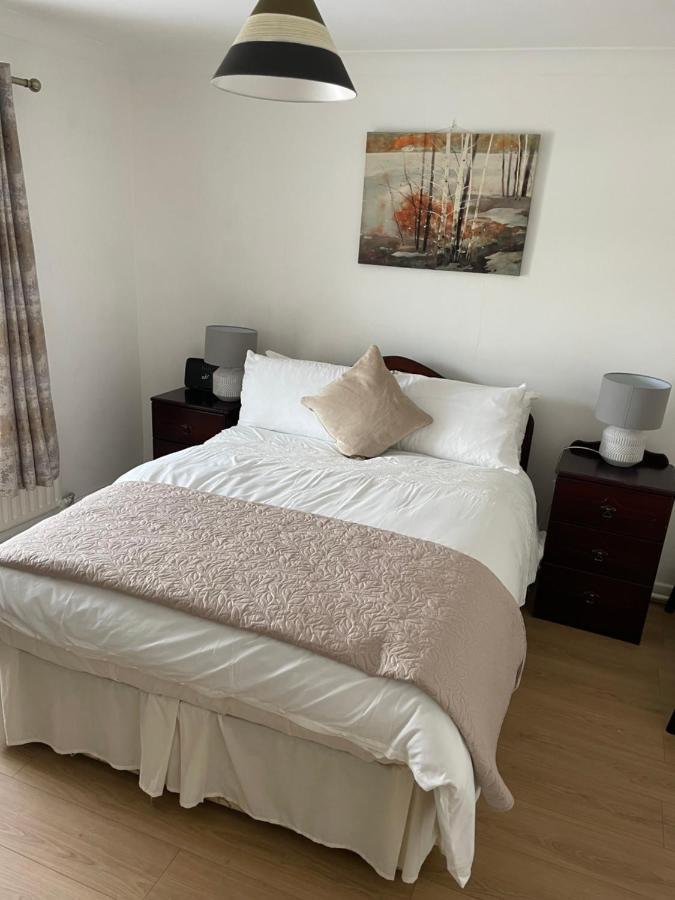 Large Townhouse With Gardens Apartment Kingscourt Luaran gambar