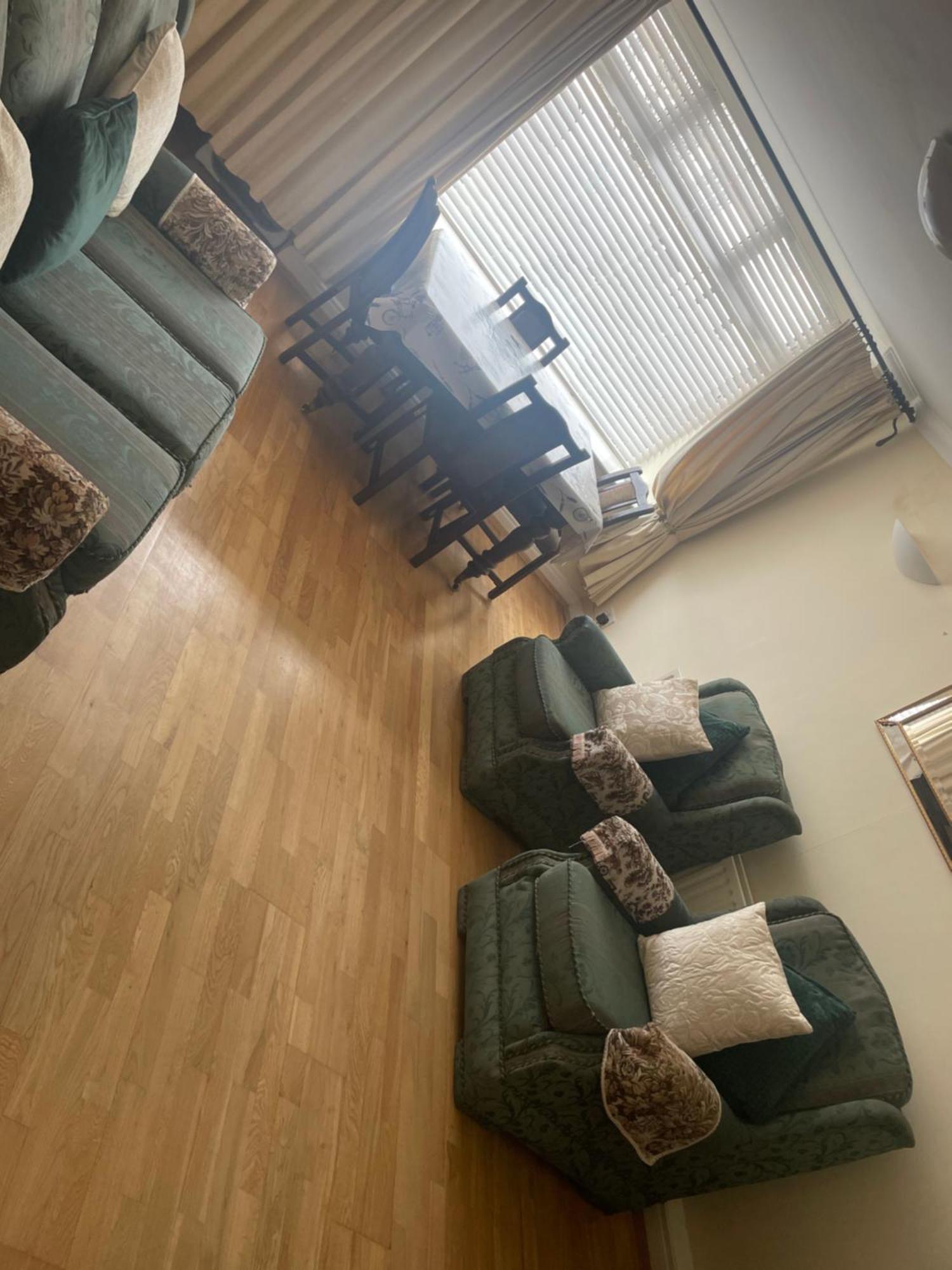 Large Townhouse With Gardens Apartment Kingscourt Luaran gambar